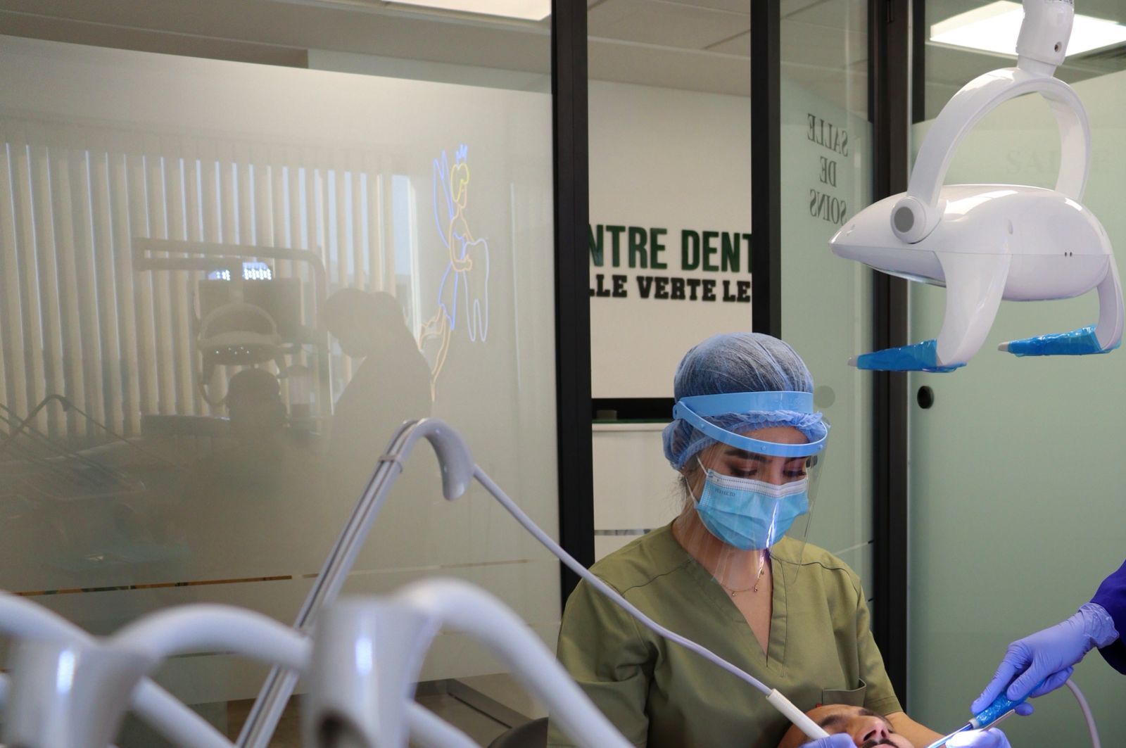 docteur_amine_karami_dentiste_bouskoura_casablanca